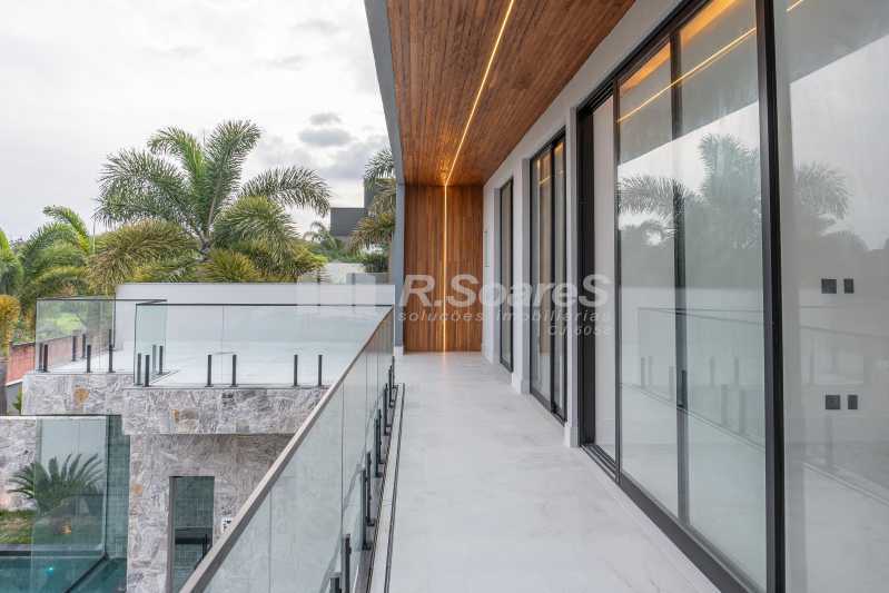 3ec0cda7-4e97-4835-a3c1-b13ef5 - 21