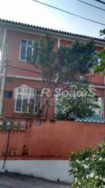 AGENDE SUA VISITA! - Apartamento com 2 quartos, varanda, dependências em Quintino. - VVAP21625