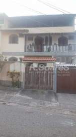 OPORTUNIDADE! - Casa com 3 quartos, garagem , em Bento Ribeiro, rua Ararapira. - VVCA30414