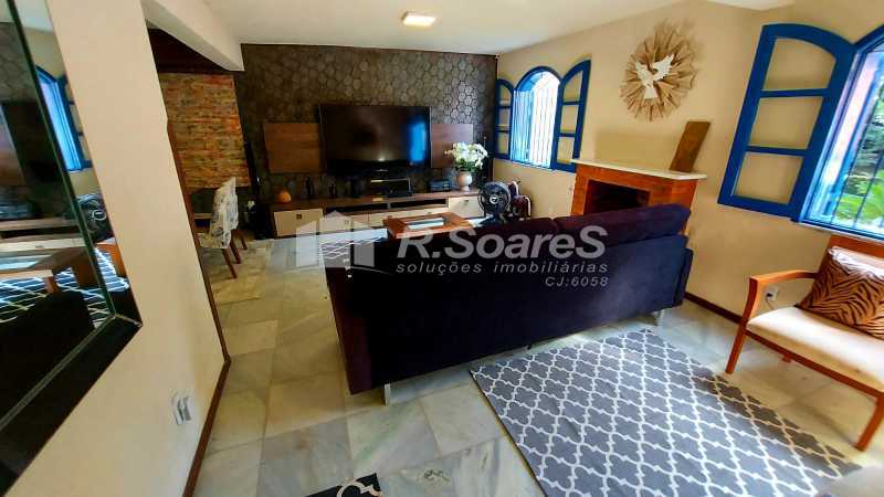 WhatsApp Image 2025-08-12 at 1 - 6