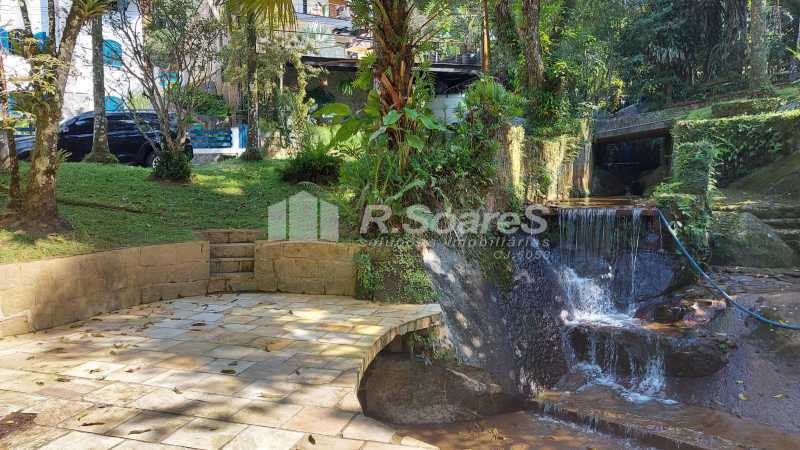 060cd7ad-4468-41a0-9b29-1b719b - 2