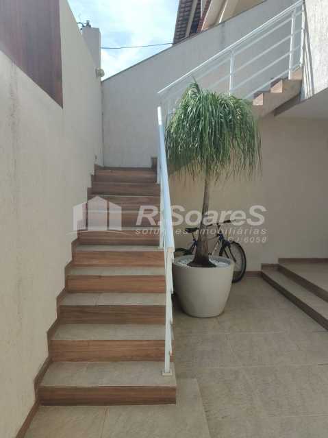 WhatsApp Image 2025-08-15 at 1 - 4