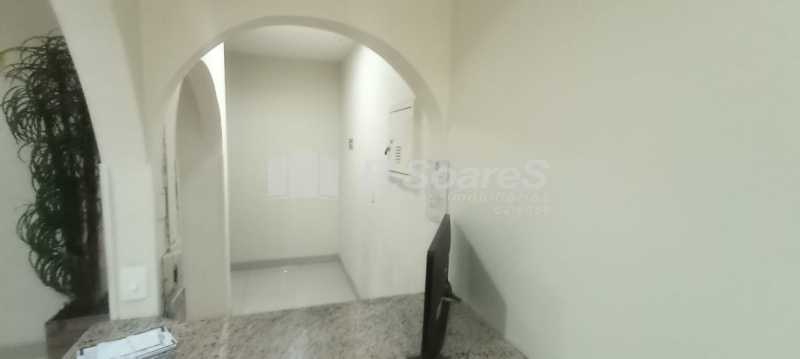 WhatsApp Image 2025-08-28 at 1 - 4
