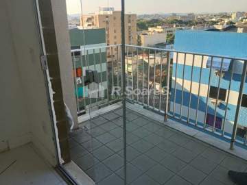 AGENDE SUA VISITA! - Apartamento desocupado com 2 quartos, 78 m2 - cond. Nova Valqueire. - VVAP21638