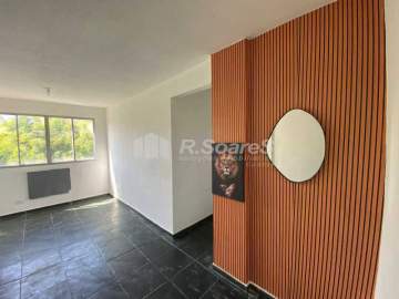 Apartamento dois quartos na Estrada São Pedro Alcântara- Realengo - VVAP21642