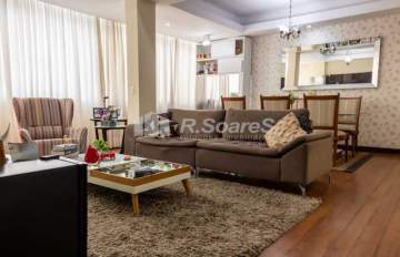OPORTUNIDADE! - Espaçoso Apartamento de 3 Quartos no Coração do Flamengo 155m², Sol da Manhã e Vista Livre! - BRAP30442