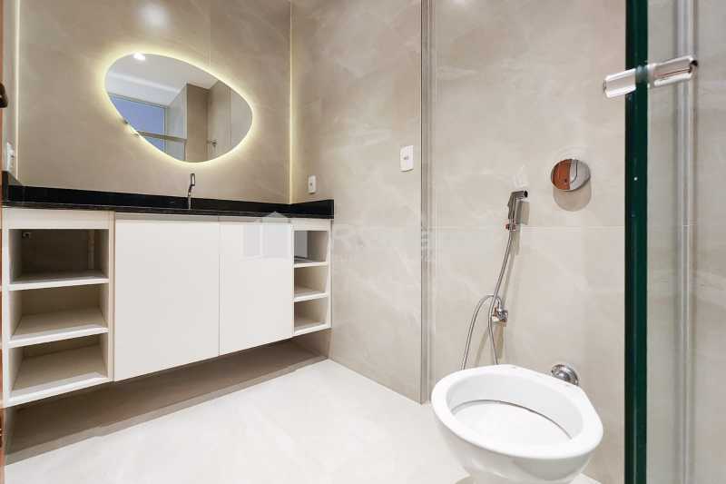 WhatsApp Image 2025-11-08 at 1 - 8