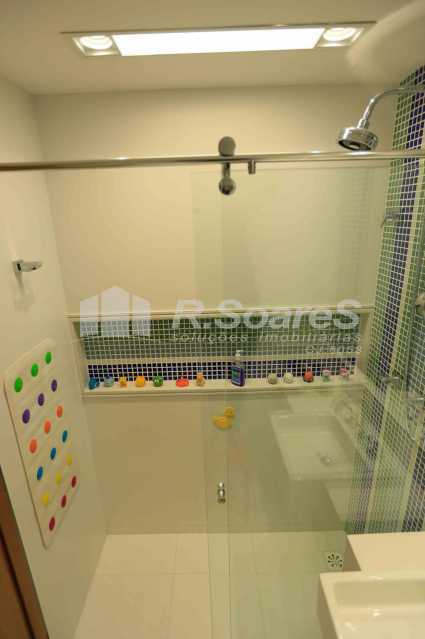 d4bd7271-ab0f-425a-b178-b15060 - 18
