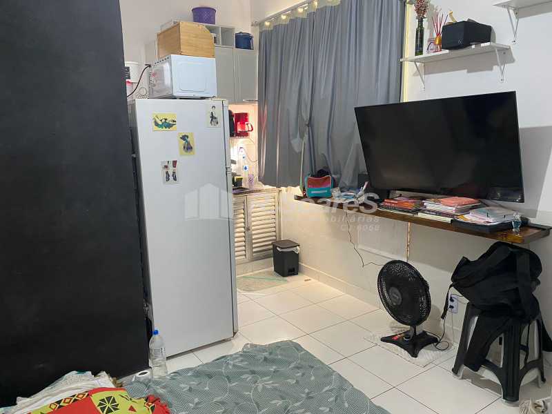 ae42e8c5-36e2-4d3a-b6bc-b94d92 - 4