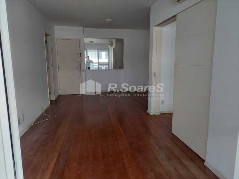 03ed2502-0d00-447f-9148-9ac72c - 3