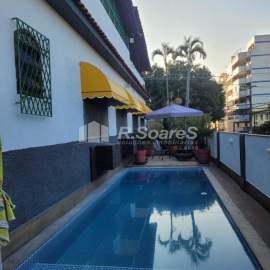 Melhor do bairro - Casa luxuosa linear com 2 quartos 1 suíte, garagem para 3 carros, cond. Nova Valqueire. - VVCN30269