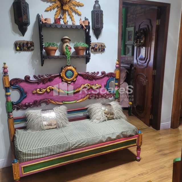 c171cda1-c225-4418-af6b-090c48 - 9