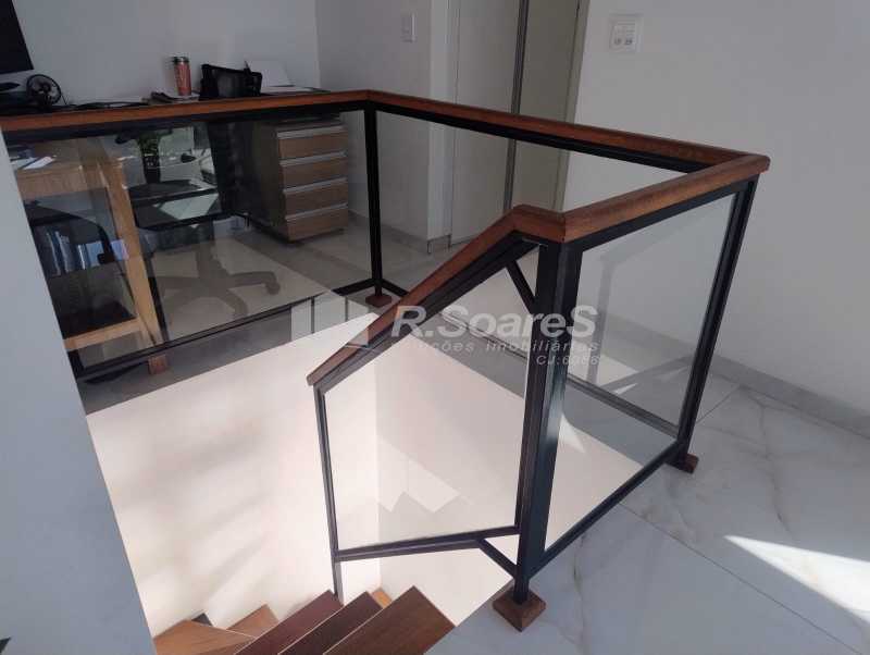 WhatsApp Image 2025-10-01 at 0 - 21