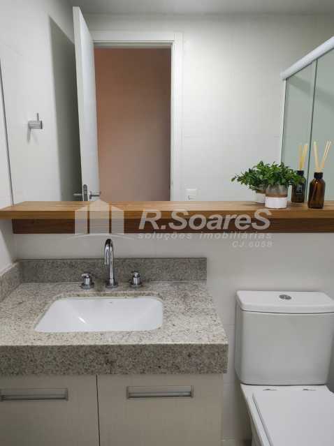 Conheça PHOTO-2025-10-08-09-49-49 2 do imóvel - Apartamento de 02 quartos, sendo 01 suíte, com área total de 72m² e com 01 vaga na escritura no Flamengo! - BRAP20420 - 15 PHOTO-2025-10-08-09-49-49 2 - 15