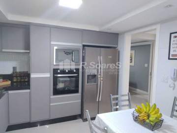 AGENDE SUA VISITA! - Apartamento com 3 quartos sendo 1 suíte, rua Luis Beltrão. - VVAP30443
