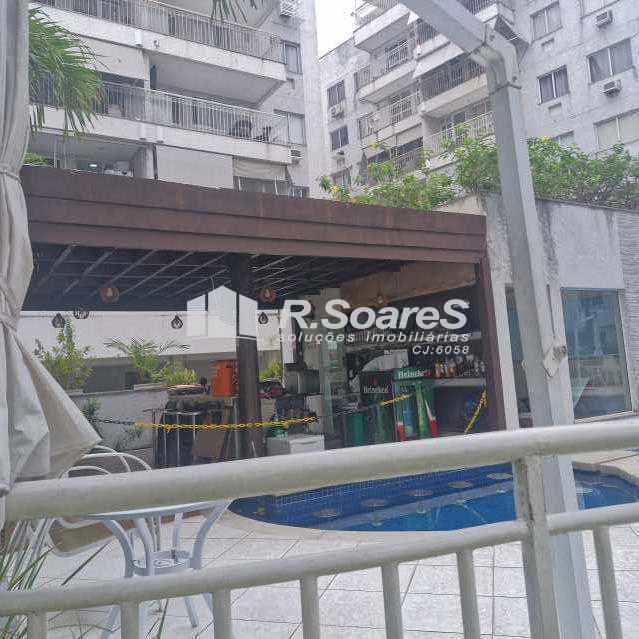 WhatsApp Image 2025-10-14 at 1 - 4