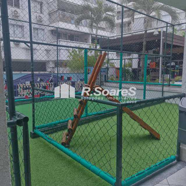 WhatsApp Image 2025-10-14 at 1 - 7