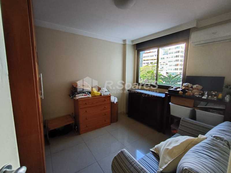 PHOTO-2025-10-16-15-42-21 1 - 8