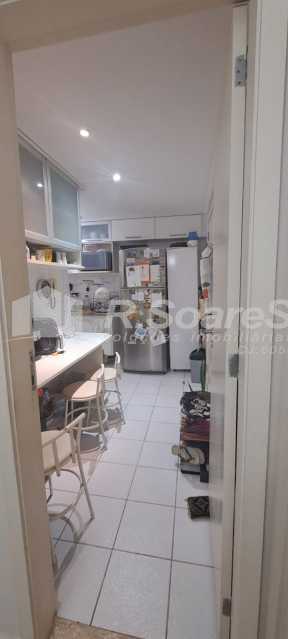 fd01d96d-2410-4c97-aaee-ec7d36 - 13