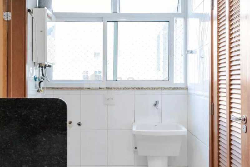 59bb95d1-8d12-446a-b821-31ce20 - 23