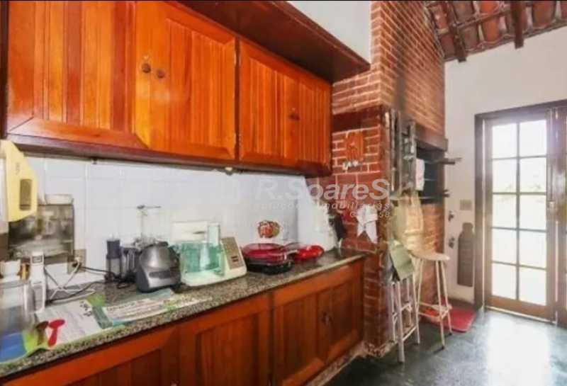 e4679d87-aa99-43b3-93c9-a05150 - 15