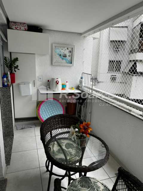 82e639b9-00ba-4c87-ae43-8bf01d - 4