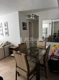 Imperdível - Apartamento com dois quartos sendo 1 suíte, em condomínio fechado - Vila Valqueire Rj. - VVAP21674