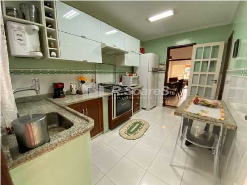 WhatsApp Image 2025-11-14 at 0 - 15