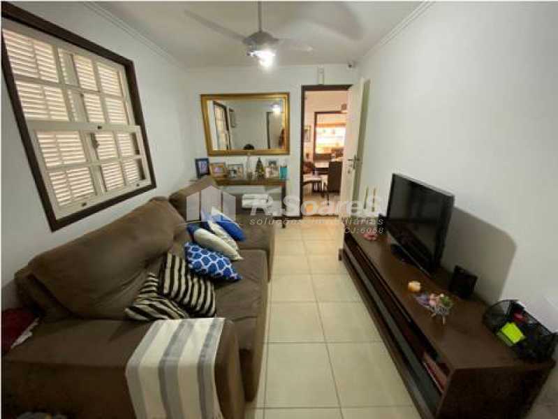 WhatsApp Image 2025-11-14 at 0 - 12