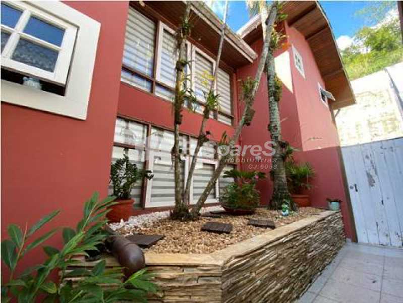 WhatsApp Image 2025-11-14 at 0 - 28