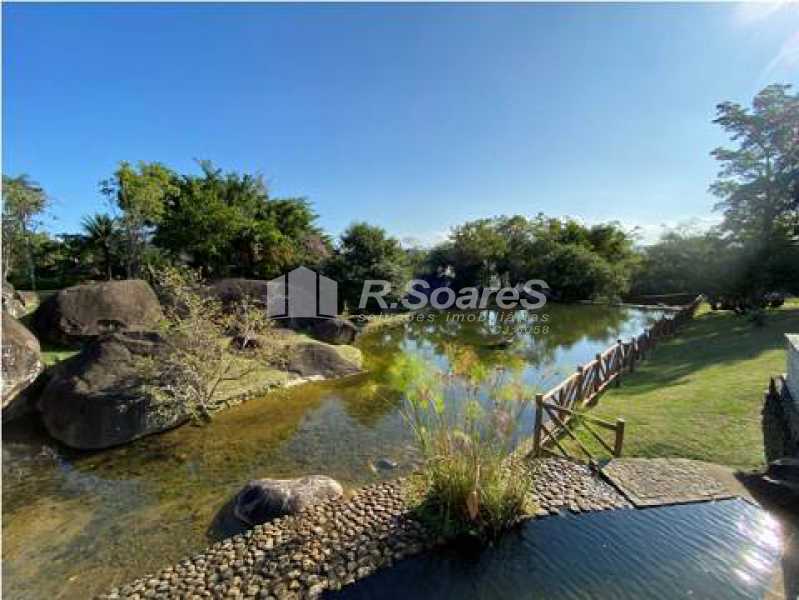 WhatsApp Image 2025-11-14 at 0 - 1