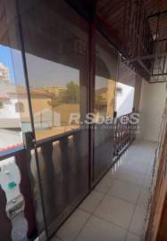 Melhor do bairro - Casa vazia em condomínio fechado, 3 quartos e garagem - Rua das Azaléas em Vila Valqueire Rj. - VVCN30272