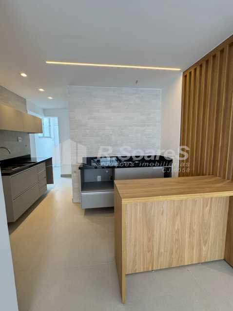 WhatsApp Image 2025-11-21 at 1 - 5