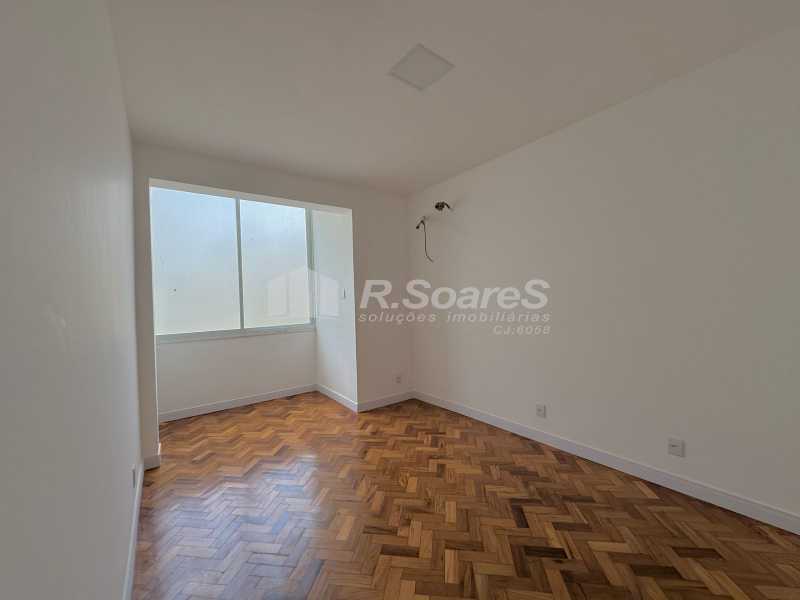 WhatsApp Image 2025-11-21 at 1 - 9