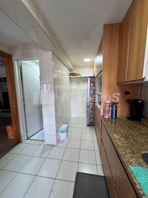 56e143bf-d443-4c4f-82a5-a6a699 - 9