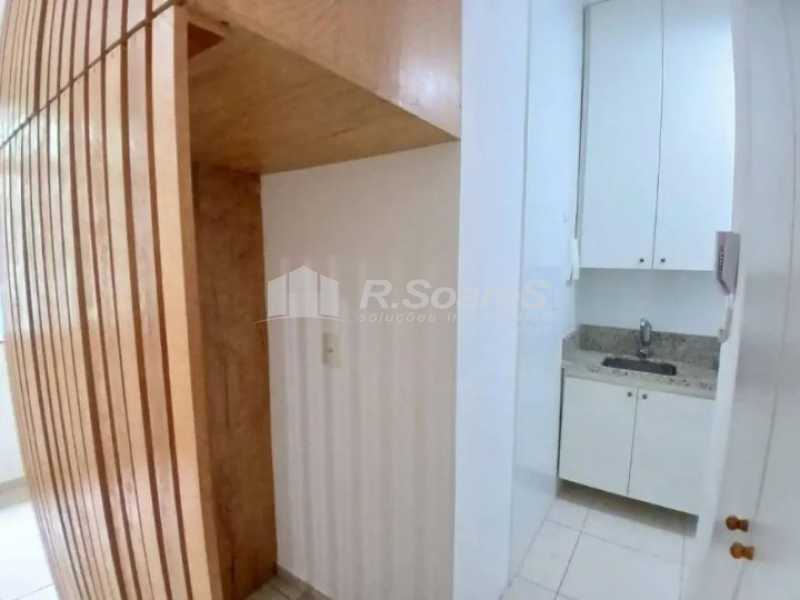 WhatsApp Image 2025-12-05 at 1 - 8