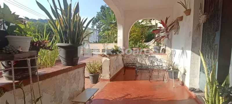 Conheça WhatsApp Image 2025-12-10 at 1 do imóvel - Excelente Casa à Venda Próximo à Rua General Glicério | 185 m² Construídos | Terreno de 590 m² - BRCA30013 - 24 WhatsApp Image 2025-12-10 at 1 - 24