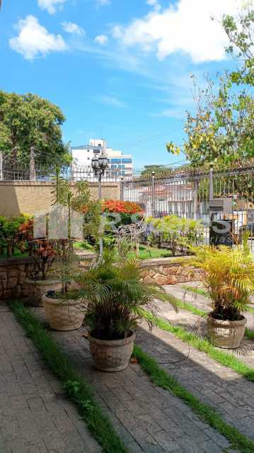 WhatsApp Image 2025-12-11 at 1 - 5