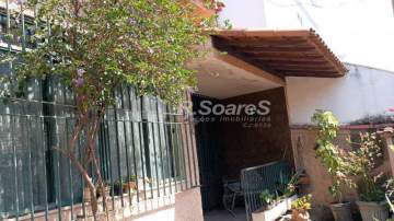 AGENDE SUA VISITA! - Casa linear com 3 quartos garagem em Marechal Hermes. - VVCA30433