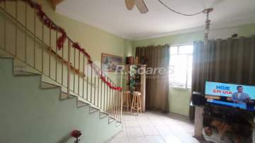 CLIQUE E CONFIRA! - Casa com 3 suítes, mais 1 quarto, garagem, em Madureira, Rua Padre Manso. - VVCV40019