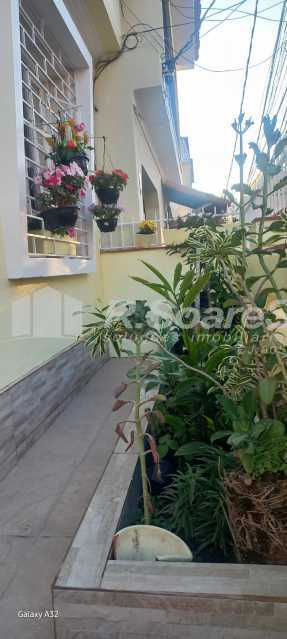 d0bb01a1-70ed-422e-a88e-f5534f - 15