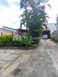 OPORTUNIDADE! - Casa com dois quartos na rua Alves do Vale - Vila Valqueire. - VVCA20493