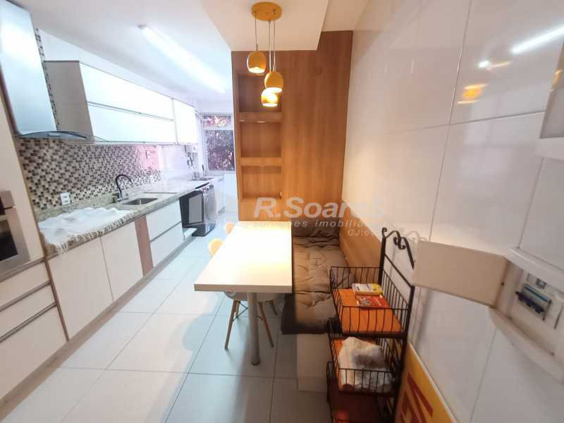 9d11d8ed-6a4f-43ff-907a-725566 - 17