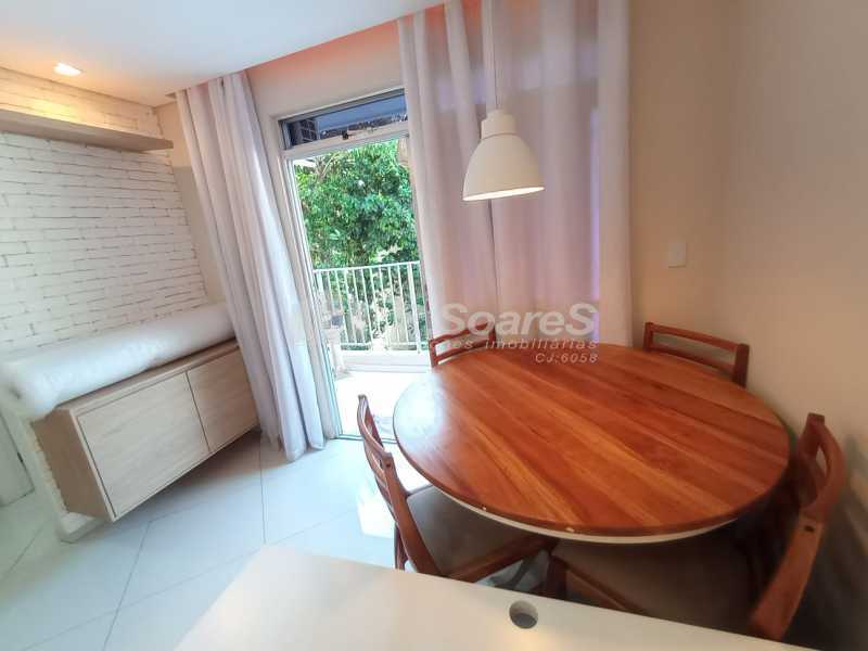 ade4a40b-e11b-4065-8365-5365f5 - 5