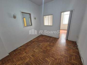 Ótima localização - Kitnet/Conjugado 30m² à venda Rua Raimundo Correia, Copacabana, Rio de Janeiro - R$ 580.000 - BRKI10045