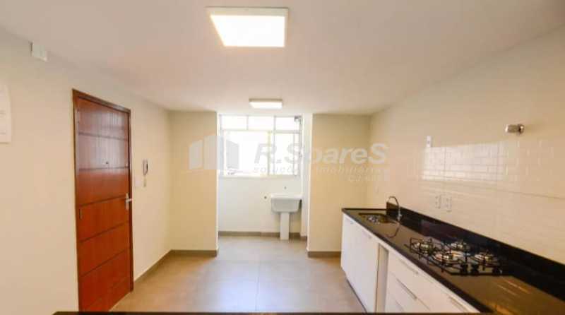 cba9c450-be83-43c4-bd61-c65811 - 23