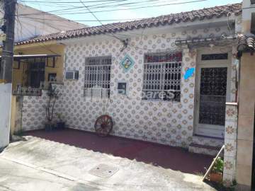 Conheça seu imóvel - Casa com dois quartos na rua Candido Benício - Campinho - VVCV20190