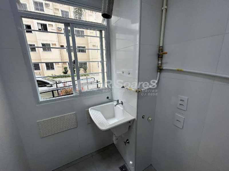 d4c4e02f-17b0-4d1d-b154-a19c73 - 18