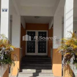 AGENDE SUA VISITA! - Apartamento com dois quartos na rua Olímpio de Castro - Jardim Sulacap - VVAP21743