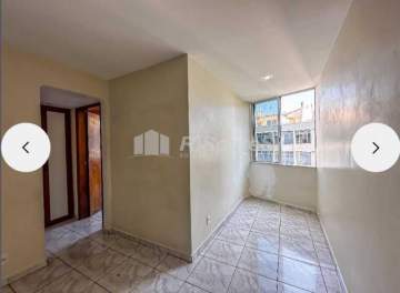 OPORTUNIDADE! - RARIDADE - QUARTO E SALA COM DEPENDÊNCIA NO FLAMENGO - BRAP10289